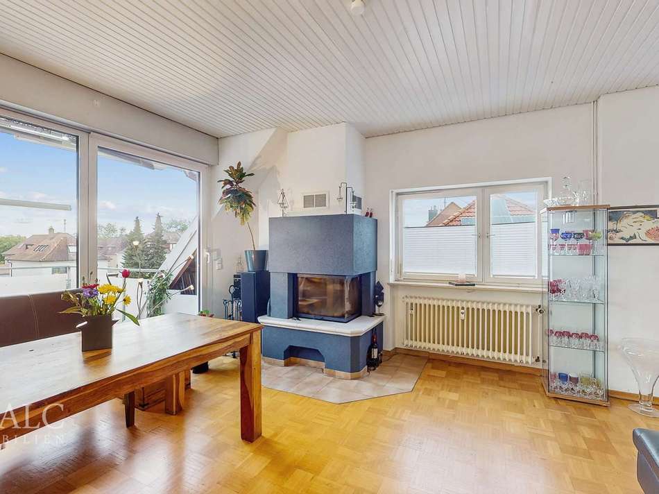 Wohnzimmer DG 1-Zi-Whg.