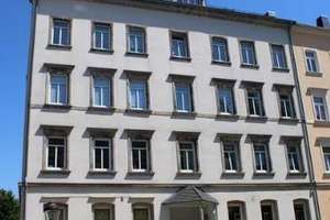 NEU-Sanierte 3-Zimmer mit Laminat, Wannenbad, EBK und großem Balkon in ruhiger Lage! – Chopinstraße 35, 9119 Kappel, Chemnitz – Vorschaubild 2