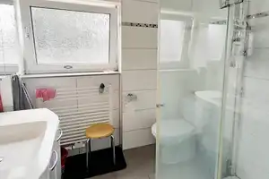 Vielseitiges, modernisiertes Zweifamilienhaus mit großem Potenzial in zentraler Lage – Germersheim (Kreis) – Vorschaubild 25