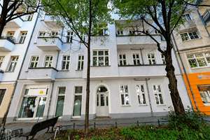 Gefragte Lage, starke Perspektive: Investmentwohnung mit Balkon in Friedrichshain – Die vollständige Adresse der Immobilie erhältst du vom Anbieter., 10247 Friedrichshain, Berlin – Vorschaubild 1