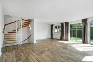 Wunderschöne Doppelhaushälfte für die große Familie mit Einliegerwohnung – München – Vorschaubild 4