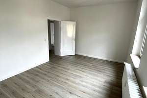 Sommer Special " 1.000,00 € Gutschein bei Anmietung " Renovierte 3 Zimmer Wohnung zu vermieten – Sundgaustr. 12, 47137 Obermeiderich, Duisburg – Vorschaubild 3