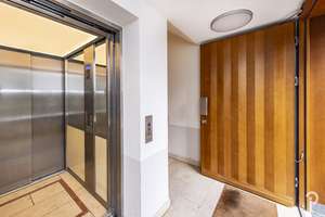 Wohnen in hochwertigem Ambiente mit internationalem Flair.
Möblierte 2 Zimmer-Dachterrassen-Wohnung – Die vollständige Adresse der Immobilie erhältst du vom Anbieter., 40549 Heerdt, Düsseldorf – Vorschaubild 5