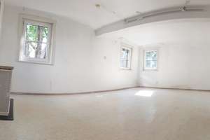Besonderes Haus am Kirschbaum – Rudolf-Gehring-Platz 1, 70469 Feuerbach-Mitte, Stuttgart – Vorschaubild 4