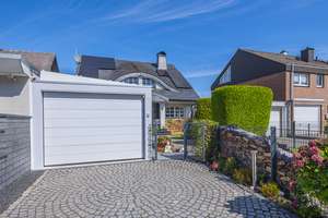 Energieeffizientes Einfamilienhaus mit Pool und vielen Extras! – Die vollständige Adresse der Immobilie erhältst du vom Anbieter., 41238 Giesenkirchen-Nord, Mönchengladbach – Vorschaubild 3