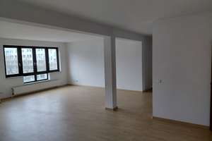 Zeit für etwas Neues: Großzügige 4-Zimmer Wohnung im Herzen von Braunschweig zu vermieten – Küchenstraße 5, 38100 Innenstadt, Braunschweig – Vorschaubild 3
