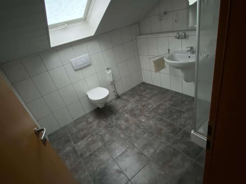 Badezimmer-2OG