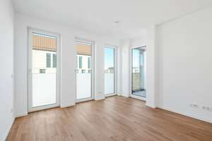 Großzügige 2-Zimmer-Wohnung mit Loggia im Zentrum von Kiel – Andreas-Gayk-Straße 5, 24103 Vorstadt, Kiel – Vorschaubild 3