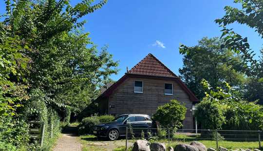 Bild von Familienfreundliches EFH mit sonniger Südterrasse, 2 Stellplätzen und Photovoltaikanlage in Lurup