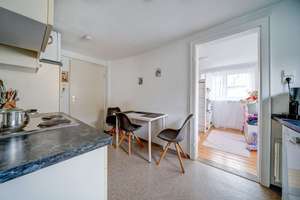 Wohn- u. Geschäftshaus (ca. 415 m²) mit 5 Wohnung u. großer Gewerbefläche im EG in KN-Wollmatingen – Die vollständige Adresse der Immobilie erhältst du vom Anbieter., 78467 Wollmatingen, Konstanz – Vorschaubild 24