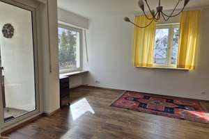 Schöne, neu renovierte 2-3 Zimmerwohnung in Nürnberg Mögeldorf mit Balkon in ruhiger Lage  – Die vollständige Adresse der Immobilie erhältst du vom Anbieter., 90480 Schmausenbuckstraße, Nürnberg – Vorschaubild 2