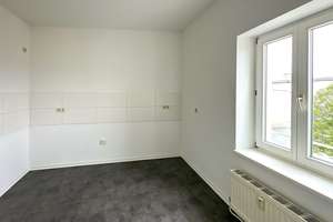 Süße Dachgeschosswohnung mit Wannenbad – 39108 Stadtfeld Ost, Magdeburg – Vorschaubild 9