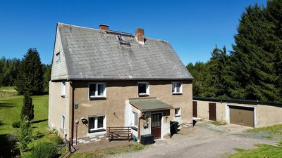 Wohnen mit Weitblick – Einfamilienhaus auf traumhaft großem Grundstück