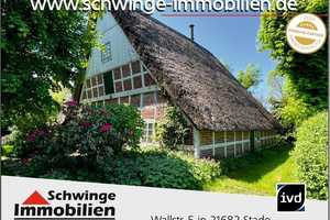 Reetdachhaus am Deich aus dem Jahr 1850 - ein Wohnparadies aus der Vergangenheit in Krummendeich. – Stade (Kreis) – Vorschaubild 1