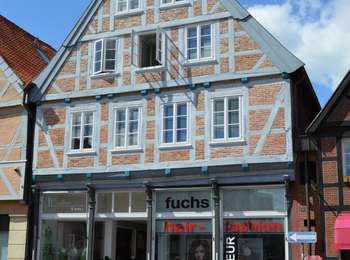 Kleines Ladengeschäft - direkt am Fleth!