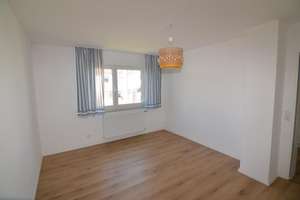 Stilvoll saniert: Doppelhaushälfte in Riedlingen (Grüninger Siedlung) – Hauffstraße 3, 88499 Riedlingen – Vorschaubild 8