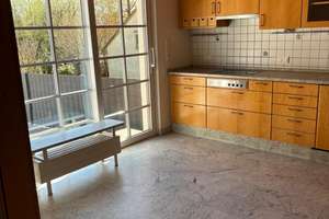 Wohnen mit Charakter: Doppelhaushälfte in Stuttgart-Büsnau – Die vollständige Adresse der Immobilie erhältst du vom Anbieter., 70569 Büsnau, Stuttgart – Vorschaubild 5