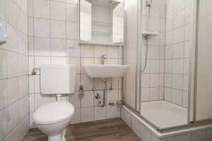 VERMIETETES APARTMENT MIT LOGGIA IN KREFELD-INRATH ZU KAUFEN! – Die vollständige Adresse der Immobilie erhältst du vom Anbieter., 47803 Inrath/Kliedbruch, Krefeld – Vorschaubild 4