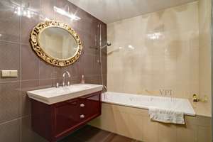 Property thumbnail 13