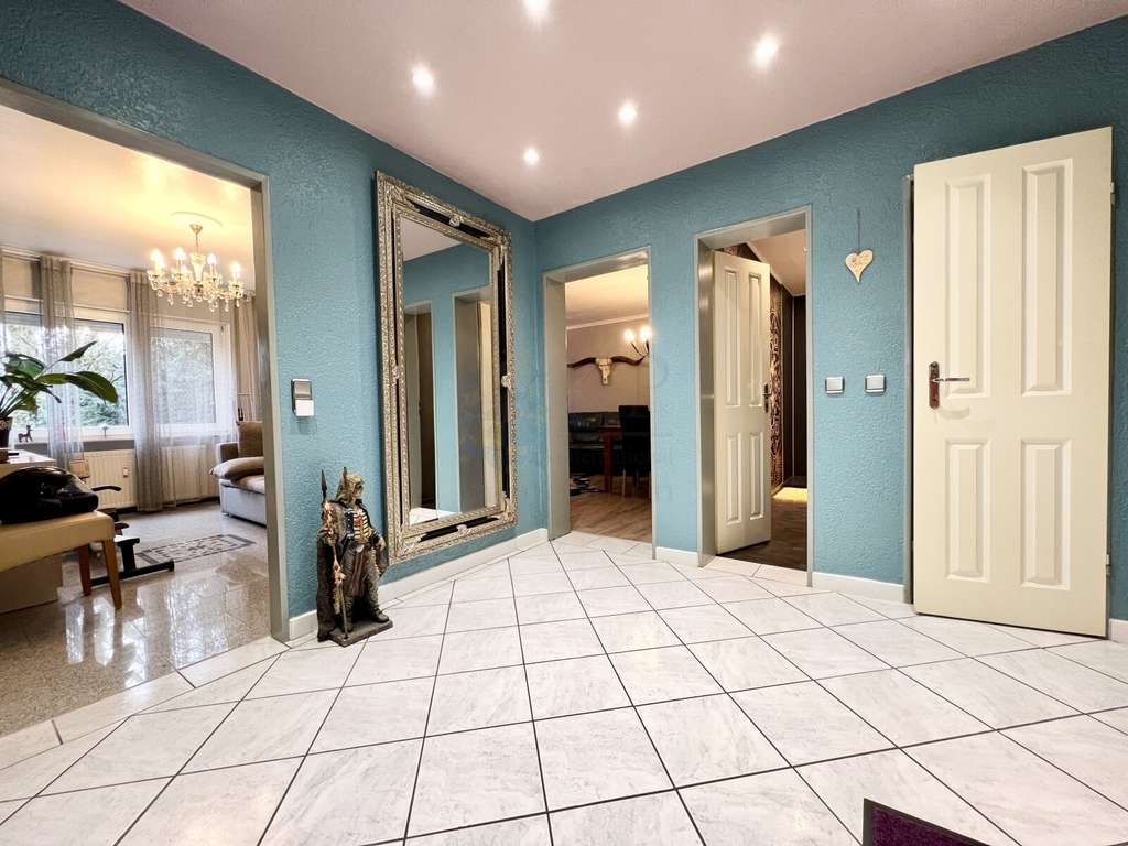 Immobilie in Kriftel - Kriftel: Ihr neues Zuhause - Großzügige 3-Zimmer-Wohnung mit Balkon und viel Platz! - Bild 1