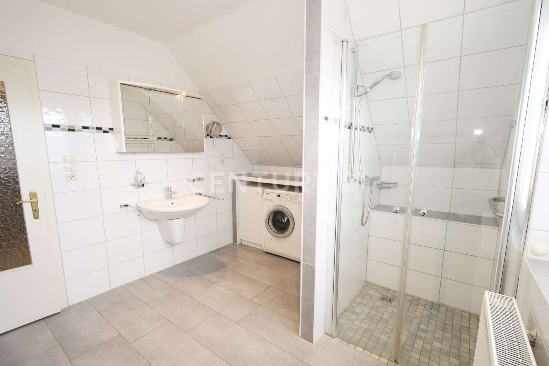 Immobilie in Isterberg - Ehemaliges Mühlenhaus mit modernem Wohnkomfort – großzügiges EFH in Bestlage Schüttorfs - Bild 0