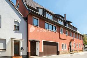 Ein Haus mit Stil und Substanz! Kernsanierte Doppelhaushälfte mit modernem Wohnkomfort – Die vollständige Adresse der Immobilie erhältst du vom Anbieter., 72581 Dettingen an der Erms – Vorschaubild 1