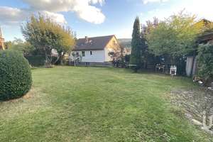 Exklusives Zweifamilienhaus in Premiumlage – Wohnen auf höchstem Niveau – Die vollständige Adresse der Immobilie erhältst du vom Anbieter., 97653 Bischofsheim an der Rhön – Vorschaubild 18