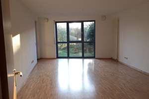 Ruhige Terrassenwohnung  im Grünen mit viel Tageslicht und Stellplatz in Düsseldorf