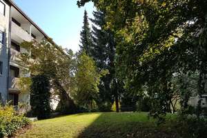 Schöne Wohnung mit zwei Zimmern und Einbauküche sowie Balkon in Berlin-Spandau – Weinmeisterhornweg 131, 13593 Wilhelmstadt, Berlin – Vorschaubild 5