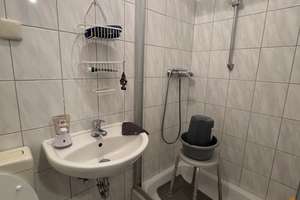 Duisburg: Zentrale und gemütliche 2-Zimmer-Wohnung zu vermieten! – Siechenhausstr. 10, 47053 Hochfeld, Duisburg – Vorschaubild 8