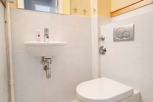Attraktive 4-Zimmer-ETW in begehrter Wasserlage mit großzügigem Grundriss und Entwicklungspotenzial – Die vollständige Adresse der Immobilie erhältst du vom Anbieter., 22297 Alsterdorf, Hamburg – Vorschaubild 16