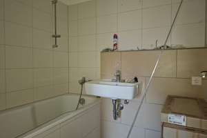 Für Herz & Alltag – Wohnen wie geschaffen für ein oder zwei ohne WBS – Senftenberger Ring 42 e, 13435 Märkisches Viertel, Berlin – Vorschaubild 2