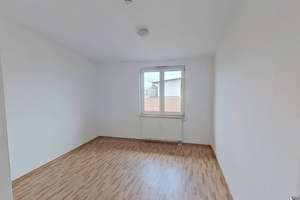 Über den Dächern: 2-Zimmer-Wohnung in der Endetage mit Balkon – sofort verfügbar! – Papenkamp 6, 30539 Bemerode, Hannover – Vorschaubild 5