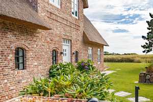Exklusiver Neubau eines reetgedeckten Doppelhauses mit zwei Ferienwohneinheiten in Kampen (HT 1) – Kampen (Sylt), Nordfriesland (Kreis), 25999 Nordfriesland (Kreis) – Vorschaubild 5