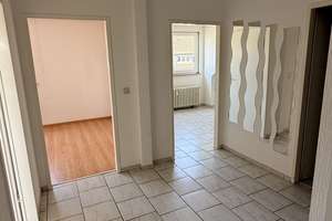 Gepflegte Dachgeschosswohnung in Köln-Höhenberg – Olpener Straße 140, 51103 Höhenberg, Köln – Vorschaubild 3