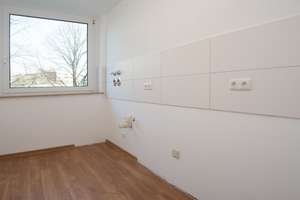 * * MODERNE WOHNUNG ** 2-Zimmer-Wohnung mit Südloggia – Ottostraße 15, 47198 Hochheide, Duisburg – Vorschaubild 4