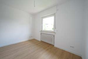 3-Zimmerwohnung mit kleinem Westbalkon – Die vollständige Adresse der Immobilie erhältst du vom Anbieter., 50858 Weiden, Köln – Vorschaubild 16
