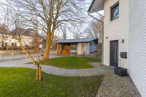 Einmaliger 180° Wasserblick auf 3 Ebenen!
Traumhaus am Nord-Ostsee-Kanal! – Die vollständige Adresse der Immobilie erhältst du vom Anbieter., 24790 Schacht-Audorf – Vorschaubild 20