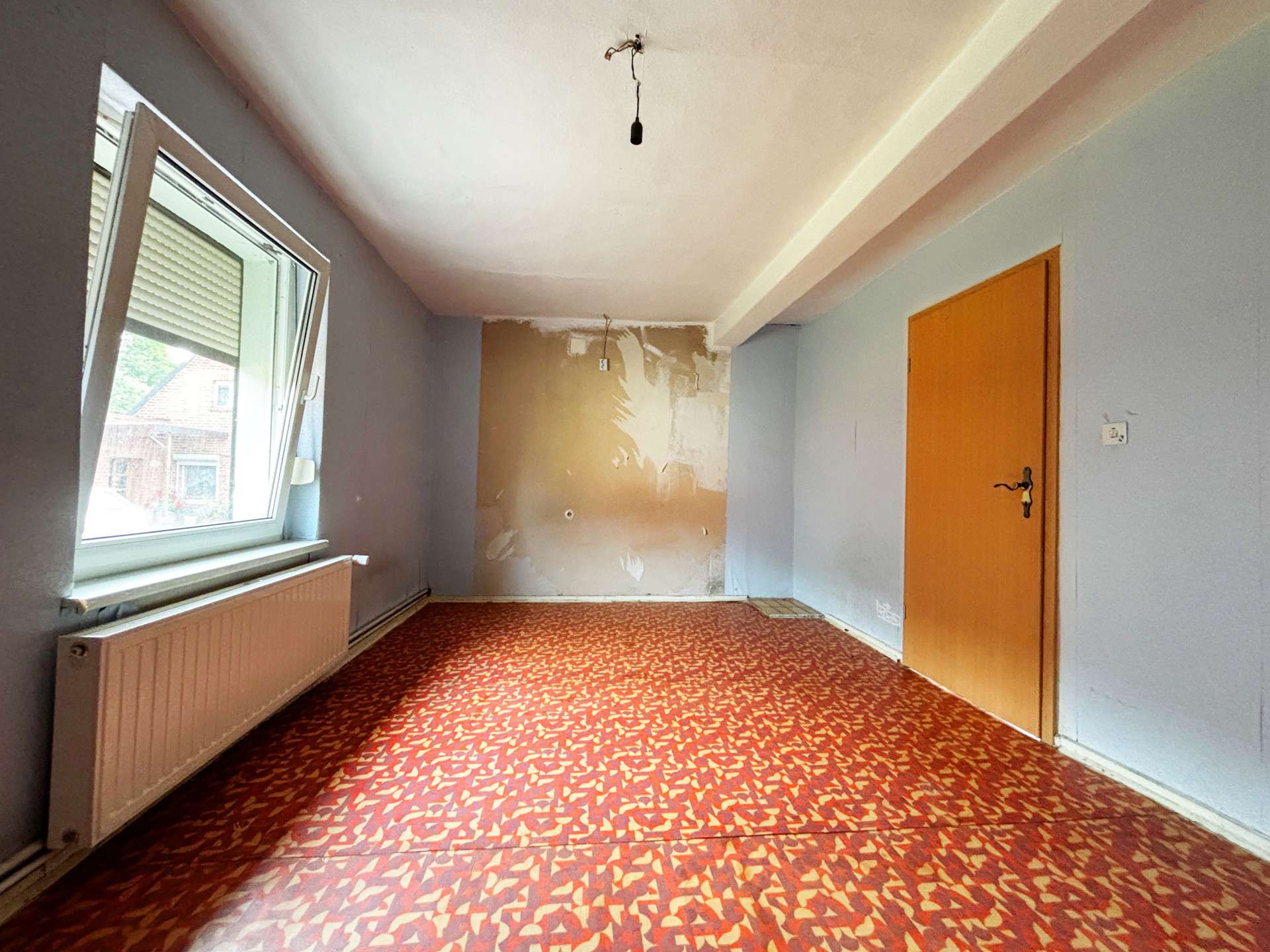 Immobilie in Iden - Charmantes Einfamilienhaus mit Sanierungsbedarf und großem Grundstück - Bild 0