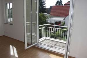 Großzügiges Quattro-Eckhaus mit Garten, Hobbyraum und Stellplatz in München-Aubing – Die vollständige Adresse der Immobilie erhältst du vom Anbieter., 81249 Aubing-Süd, München – Vorschaubild 19