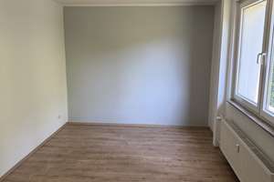 Schöne, Helle 2 Zimmer für ab sofort in Düsseldorf-Hassels zu vermieten – Zoppoter Straße 26, 40599 Hassels, Düsseldorf – Vorschaubild 5