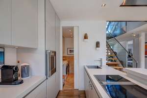 Lichtdurchflutete Dachgeschoss-Maisonette in der Maxvorstadt - 165 m2, Balkon, TG-Stellplätze – Augustenstrasse 29, 80333 Augustenstraße, München – Vorschaubild 7