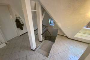 Maisonette-Highlight: Helle 2,5-Zi Wohnung 74m² in Zuffenhausen mit EBK, Carport optional!! – Langobardenstraße 7, 70435 Zuffenhausen-Hohenstein, Stuttgart – Vorschaubild 12