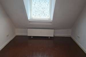 2-Zimmer-Dachgeschoß- Wohnung mit Terrasse in Wiesbaden zu vermieten! – Die vollständige Adresse der Immobilie erhältst du vom Anbieter., 65185 Mitte, Wiesbaden – Vorschaubild 4