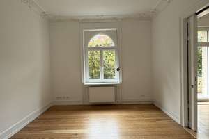 Kernsanierte wunderschöne 4 ZKBB Altbauwohnung mit Balkon zu vermieten – Blücherplatz 4, 65195 Westend / Bleichstraße, Wiesbaden – Vorschaubild 9
