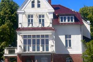 Charmante, liebevoll sanierte Villa am See