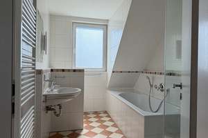Exquisite 3-Zimmer-DG-Maisonett-ETW – Die vollständige Adresse der Immobilie erhältst du vom Anbieter., 90451 Röthenbach Ost, Nürnberg – Vorschaubild 6