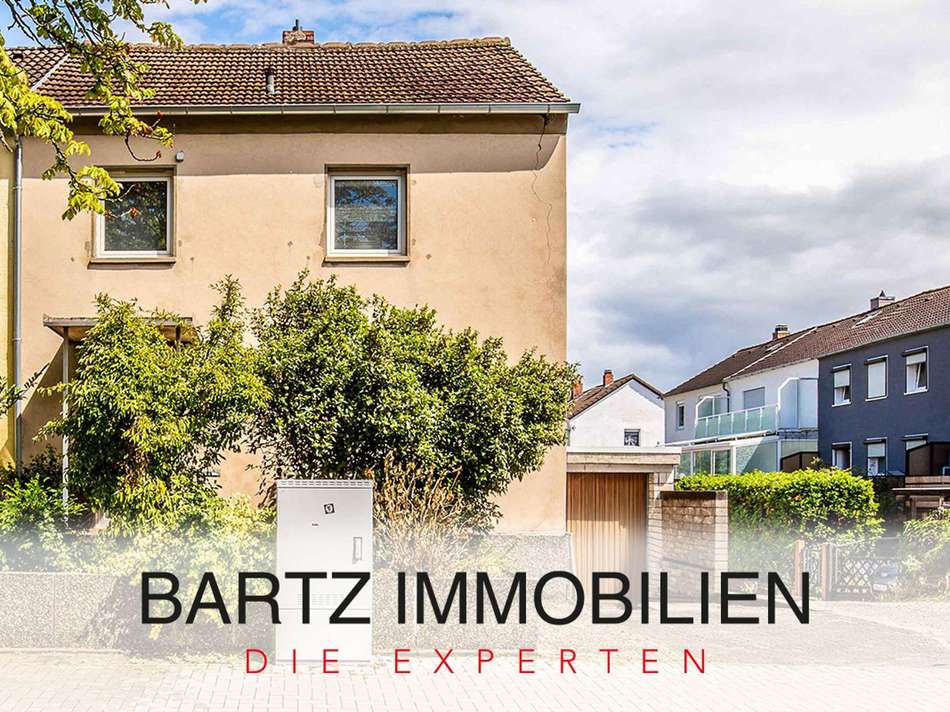 Straßenansicht