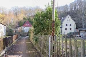 +++ Idyllische Lage am Bach! - Sanierungsbedürftiges Bauernhaus in Cossebaude +++ – Die vollständige Adresse der Immobilie erhältst du vom Anbieter., 1156 Cossebaude, Dresden – Vorschaubild 3