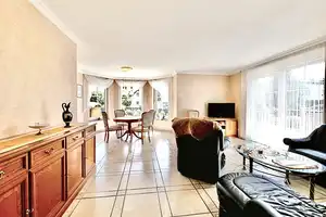 Massiv gebautes, gepflegtes Haus mit großer Sonnenterrasse und sehr schönem Garten – Teltow-Fläming (Kreis) – Vorschaubild 5